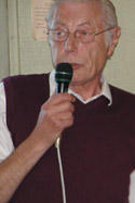 Arne läser